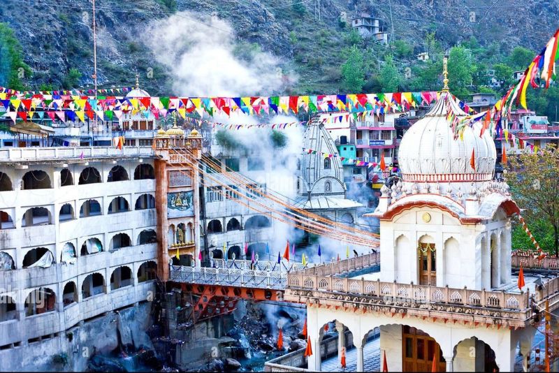 images/trending/Himachal Tour Package 2.jpg
